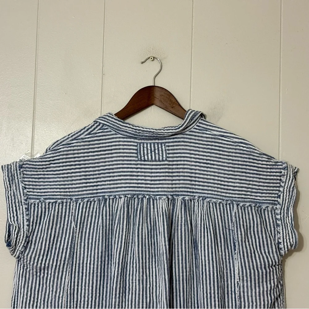 We The Free Sun Beams Indigo Stripe Shirt Size M |Free People Button Down Top - Picture 11 of 12